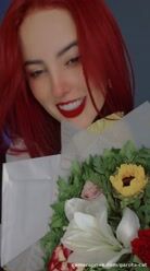 Ganhei flores do meu #corninho manso, minha carteirinha ambulante, comente aqui como ele deve me…