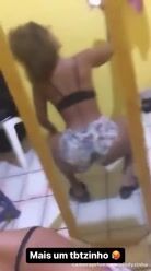 A sentadinha que eu fico louca quando tô por cima rs 🙈