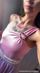 Toda de rosinha… gostou da minha roupinha?? #fofa