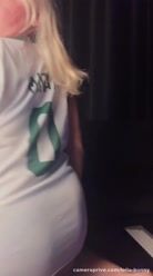 Come stay with me all night long.