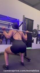 Agacha devagar… o resultado é provocante.