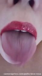 Cum in my little mouth