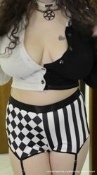 I was fixing my hair, guys 😘 #boobs