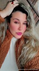 What does being elegant mean to you? ✨️ #gorgeous