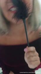 Hummm será que ela tá querendo!!