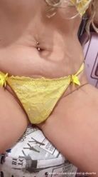 Vocês gostam de pezinhos amores curta e comentem 😛✨🔥