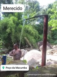 Uma chuveirada dessa renova a alma....