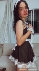 Quem está precisando de uma empregadinha??? Te garanto que você vai amar😈