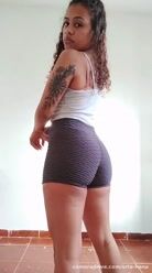 #hotgirl Training to get a bigger booty for you guys! 🥵🔥🤌🏽