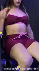 Boa noite a Prazer, sou a Atria, sou atleta Wellness - fisiculturista cavalona kkkk, na verdade sou…