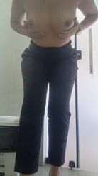 Sem sutiã é melhor, o que acham?