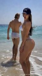 At the beach I'm always like this, jumping around like popcorn chasing after my dick… 🔥❤️‍🔥🏆🍆💦