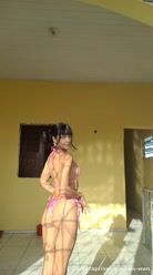 Sendo observada pela janela #exibicao