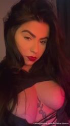 Alguém pra massagear meus peitinhos? 💕🫦