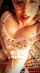 We'll continue this fun live 💘 #gorgeous