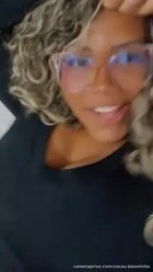 Olha a sua pretinha favorita passando na tela!