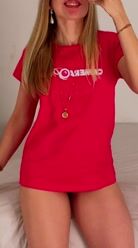 O que será que tem embaixo dessa camiseta?! 🫣 #safada ♥️💋♥️