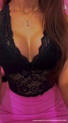 Me conta, qual horário você prefere me ver on por aqui??😘❤️‍🔥