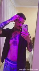 Vem me conhecer melhor, pergunte o que quiser no chat 💬