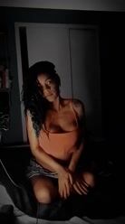 Quero que imagine o resto da cena e quando me encontrar peça que eu te revelo