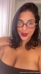 Missing you guys, my loves ☺️ #brunette