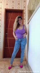 What did you think of seeing me in jeans? 👖 #hot
