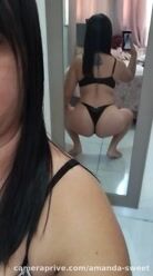 Carnival time, and all I want to do is sit down and shake my booty! 😈🔥