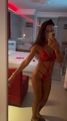 Creating lots of content for you at the motel 😏🔥