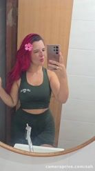 It's Friday, my loves! Let me keep you company, I'm waiting for you in the VIP area.