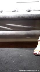 The large feet of a powerful Queen.