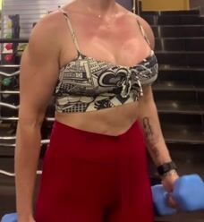 A enquete é… mais volume ou mais magrinha e slim?